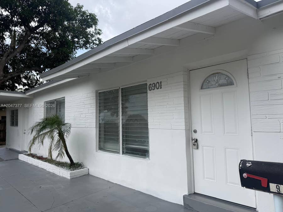 Property photo for 6901 Thomas Street, Hollywood, FL