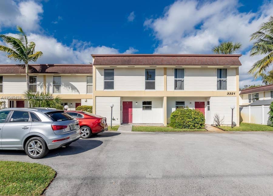 Property photo for 3321 Raleigh Street, #3H, Hollywood, FL