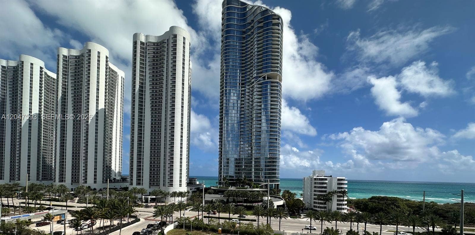 100 Bayview Drive, #911, Sunny Isles Beach, Sunny Isles Beach, FL 33160 Photo 1