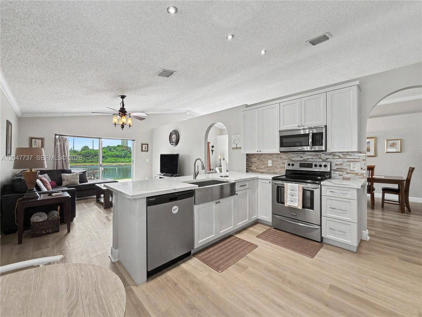 2754 SW 183rd Avenue, Miramar, FL 33029 Photo 8