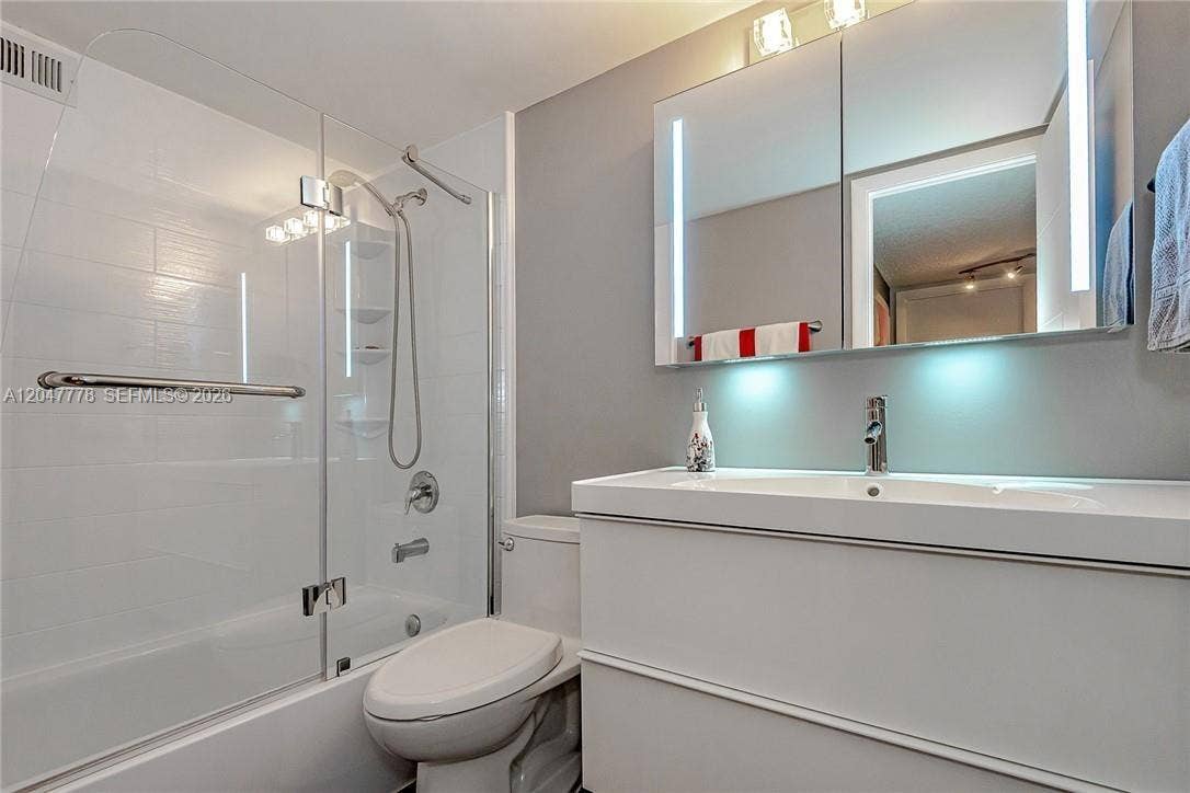 200 Leslie Drive, #926, Hallandale Beach, Hallandale Beach, FL 33009 Photo 10