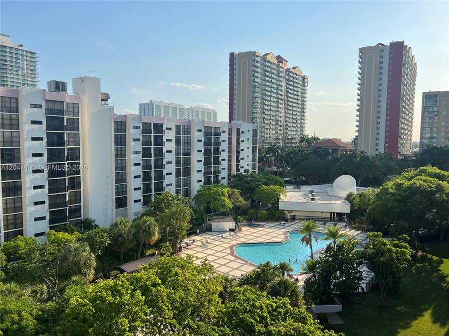 Property photo for 17011 N Bay Road, #816, Sunny Isles Beach, FL