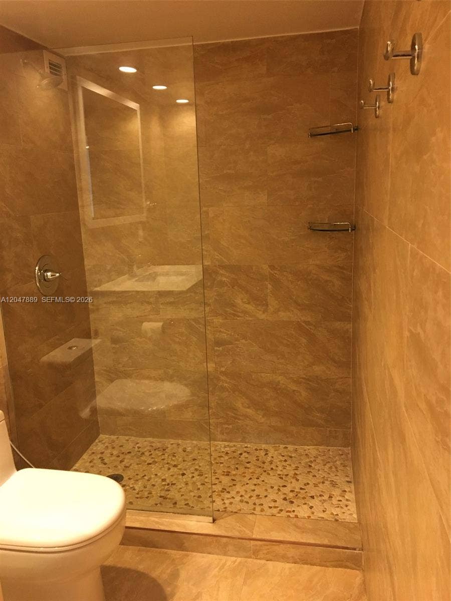 5700 Collins Avenue, #6J, Miami Beach, FL 33140 Photo 23