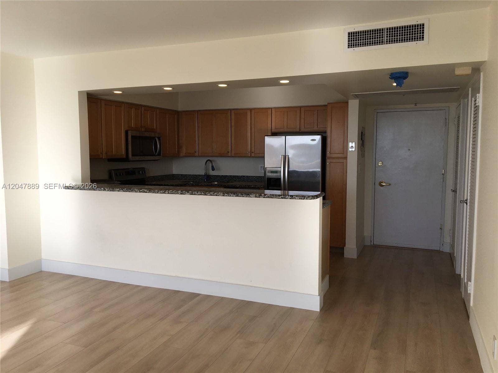 5700 Collins Avenue, #6J, Miami Beach, FL 33140 Photo 16
