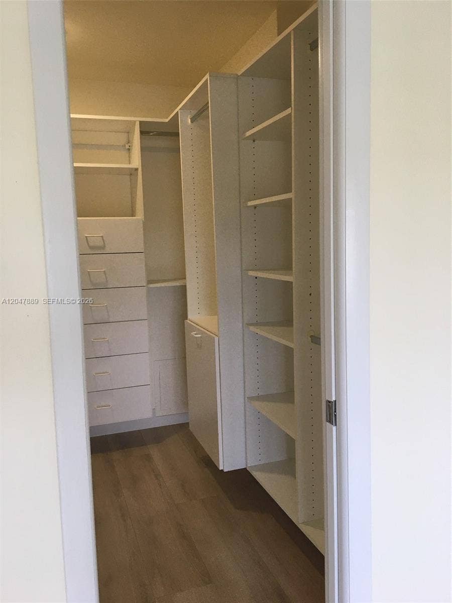 5700 Collins Avenue, #6J, Miami Beach, FL 33140 Photo 27