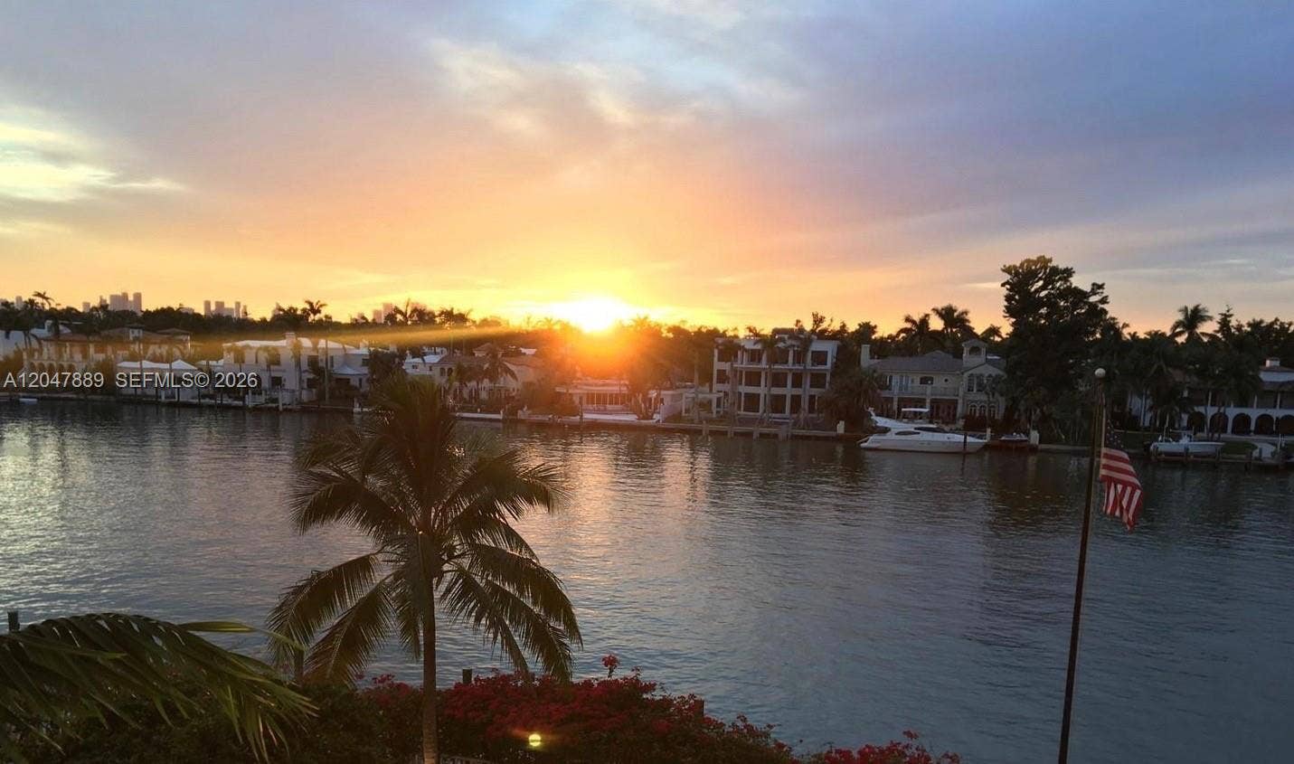5700 Collins Avenue, #6J, Miami Beach, FL 33140 Balcony View