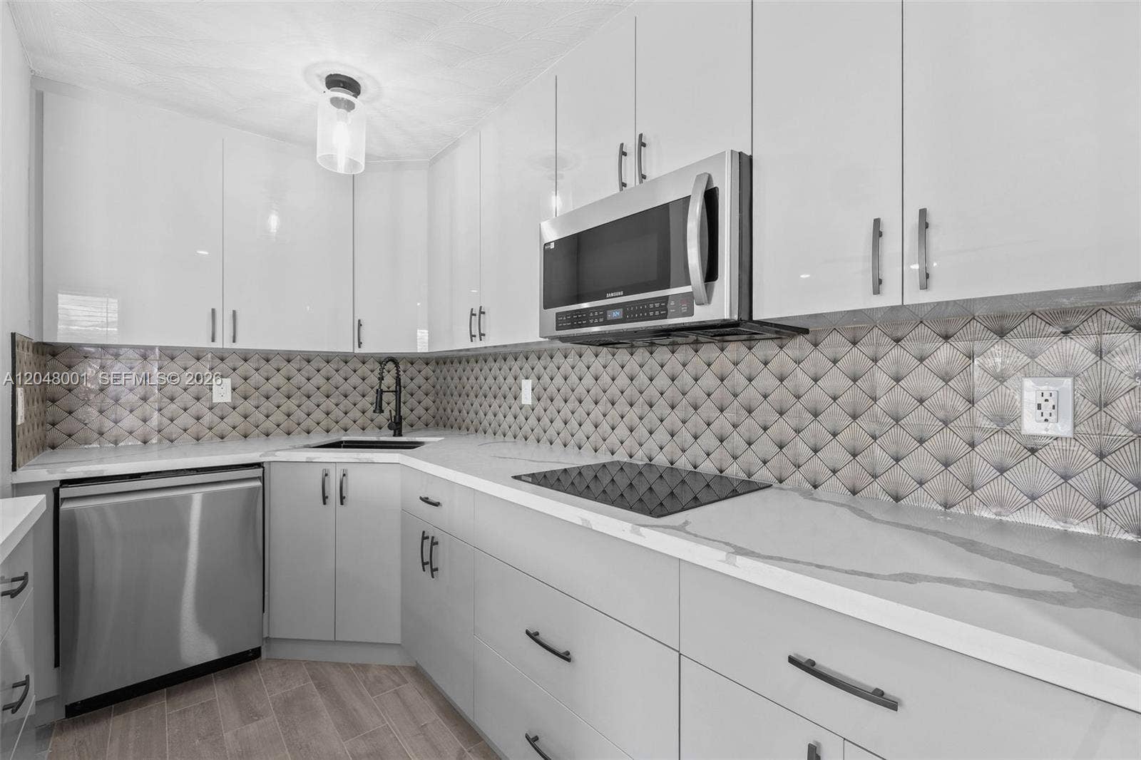1634 NE 4th Place, Fort Lauderdale, FL 33301 Photo 7