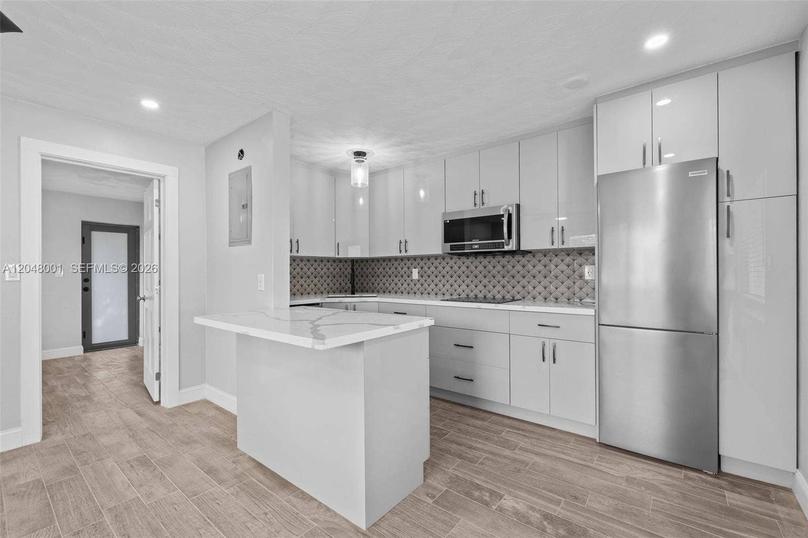 1634 NE 4th Place, Fort Lauderdale, FL 33301 Photo 5
