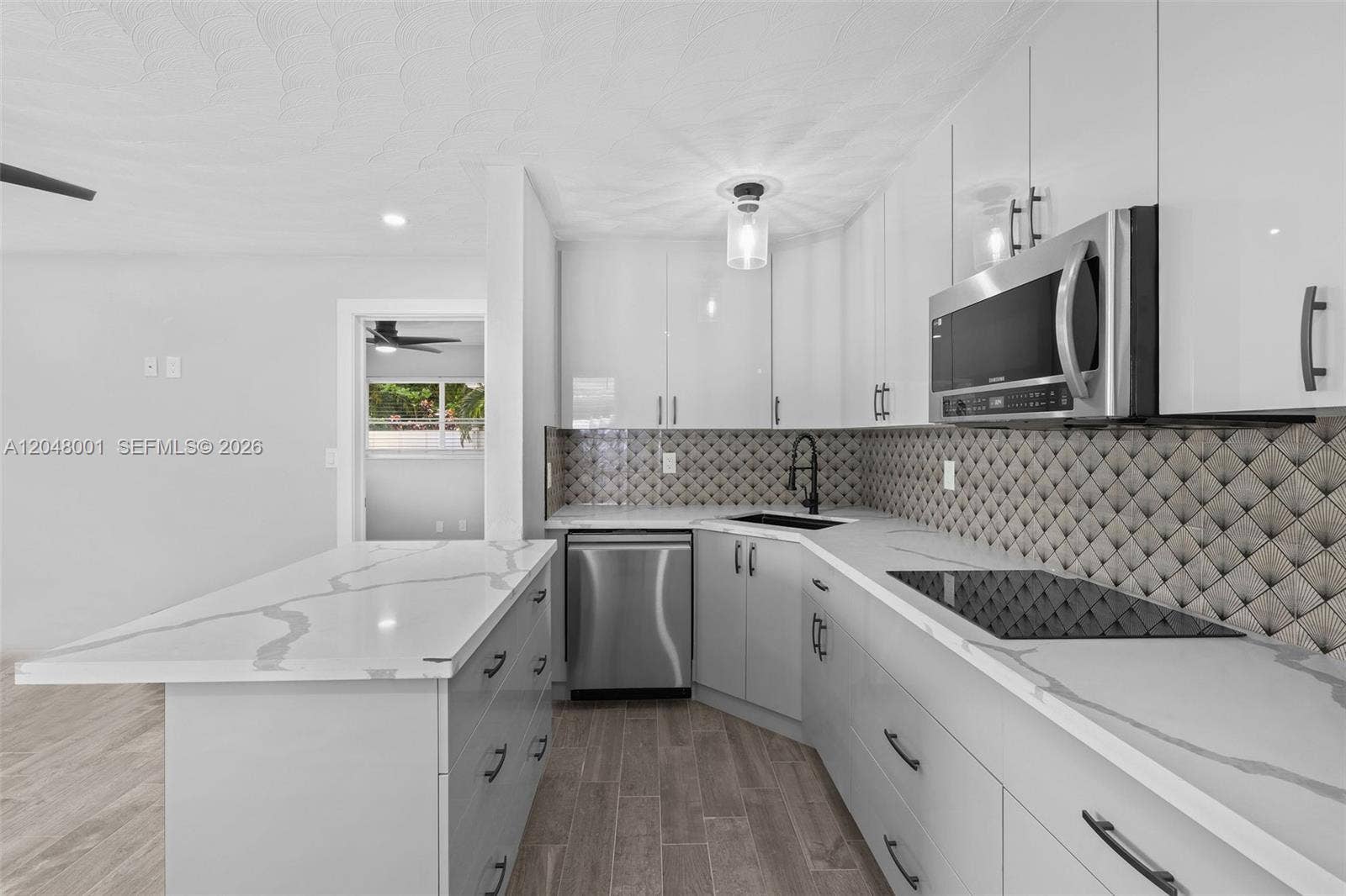 1634 NE 4th Place, Fort Lauderdale, FL 33301 Photo 6