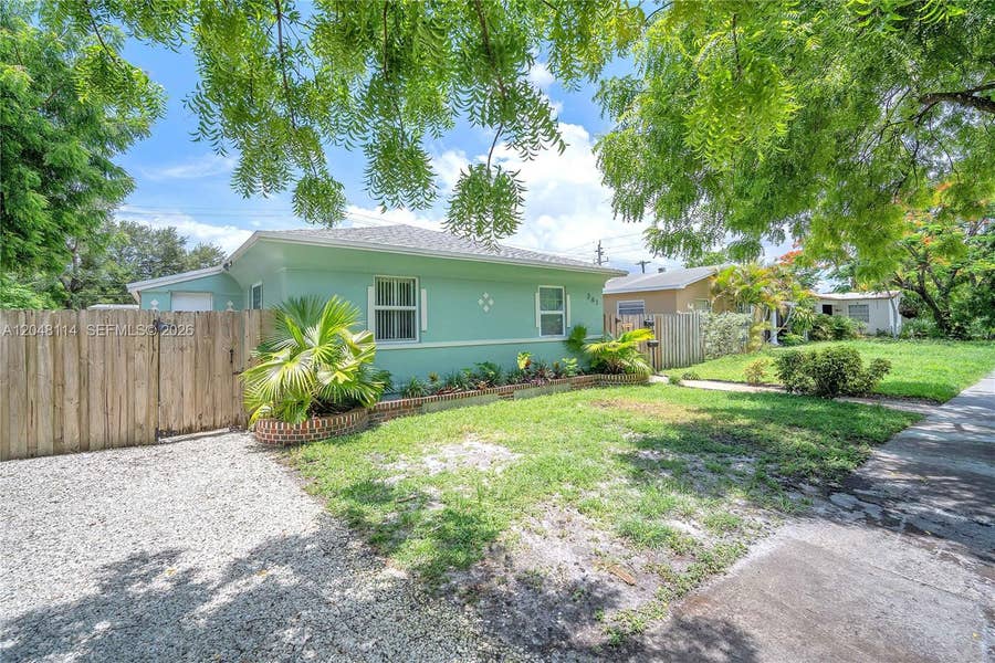 Property photo for 261 SW 15th Street, #2, Dania Beach, FL