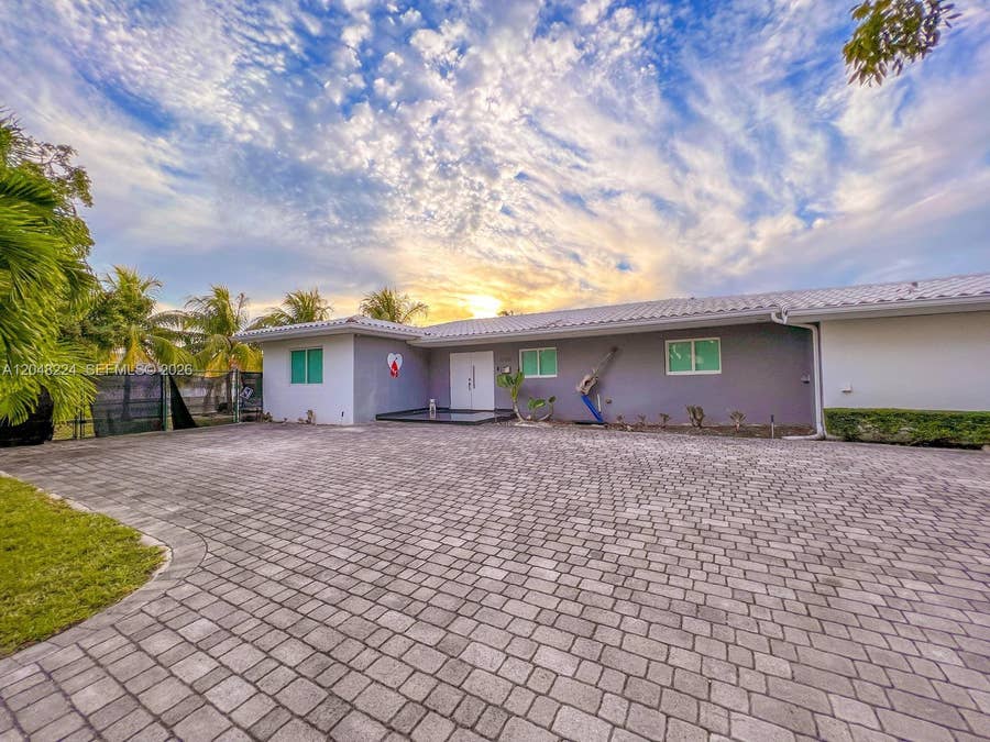 Property photo for North Miami, FL