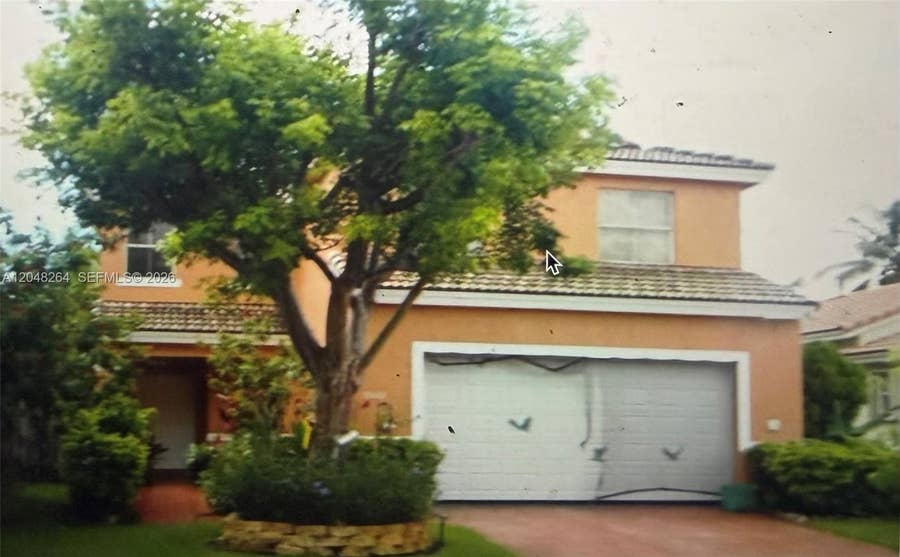 Property photo for Pembroke Pines, FL