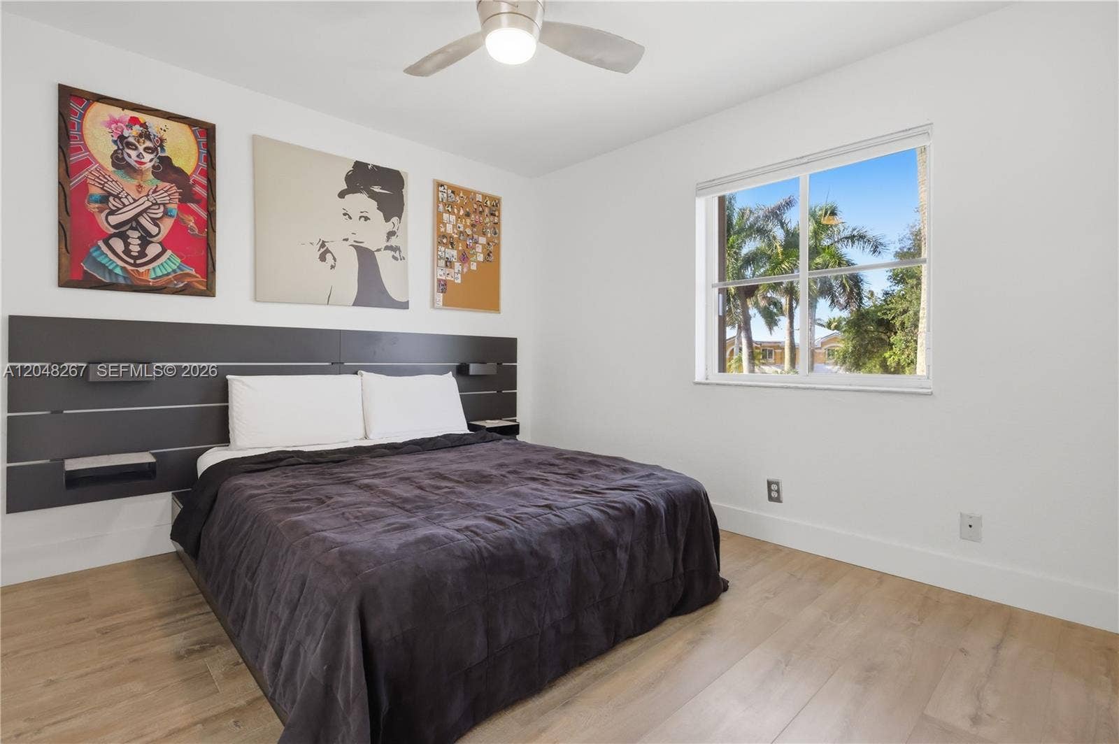 Bedroom 2 w/queen size bed