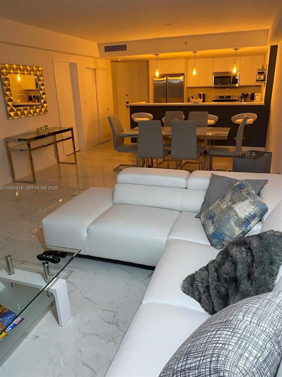 5601 Collins Avenue, #722, Miami Beach, FL 33140 Photo 7