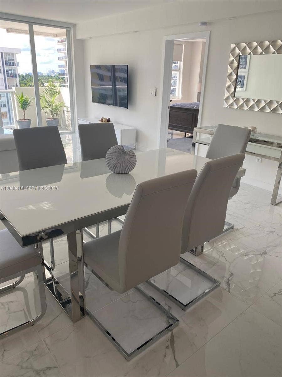 5601 Collins Avenue, #722, Miami Beach, FL 33140 Photo 18
