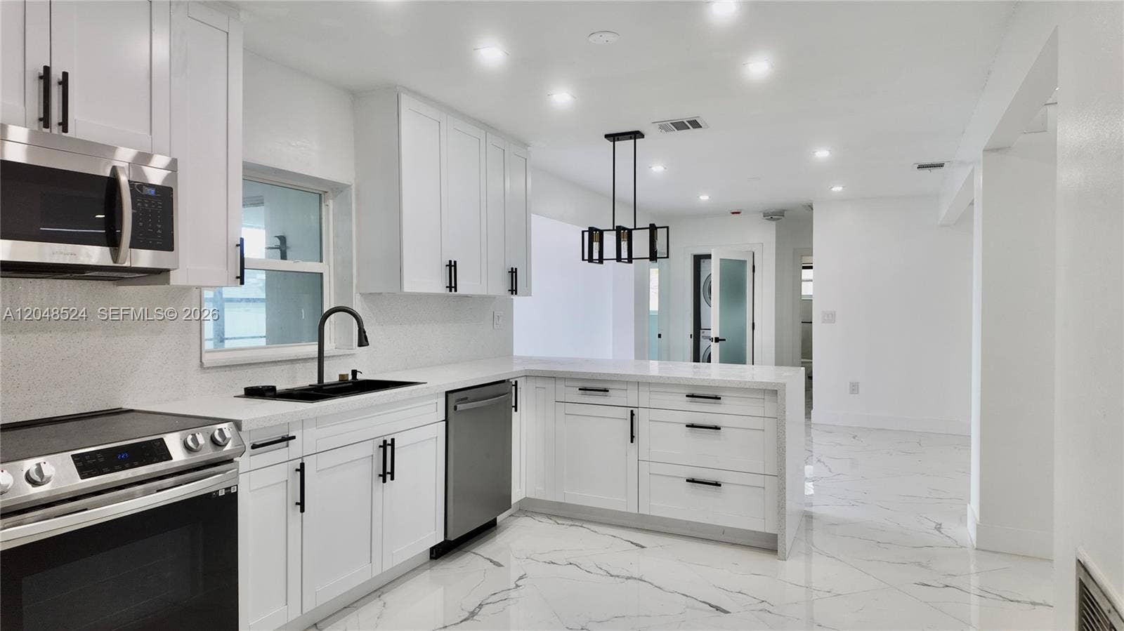 7721 Granada Boulevard, Miramar, FL 33023 Photo 16