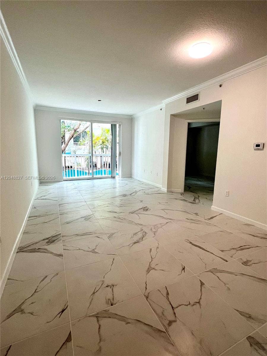 9172 Collins Avenue, #214, Surfside, FL 33154 Photo 10