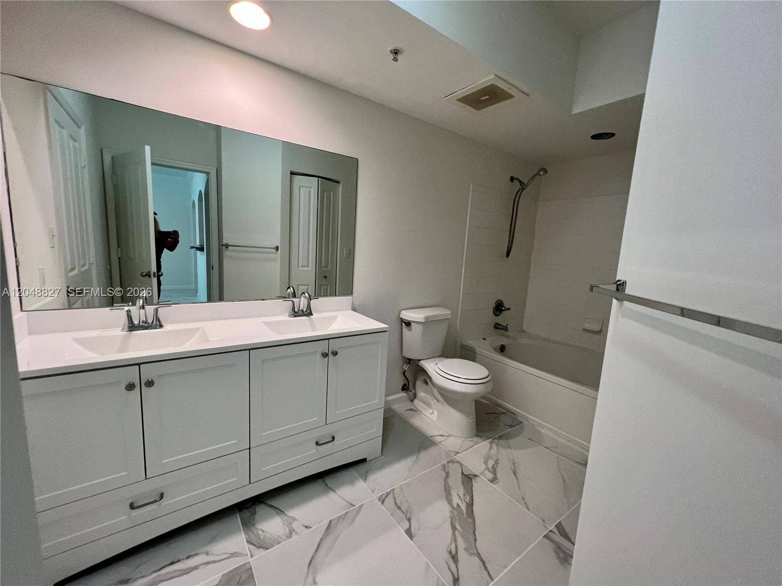 9172 Collins Avenue, #214, Surfside, FL 33154 Photo 18