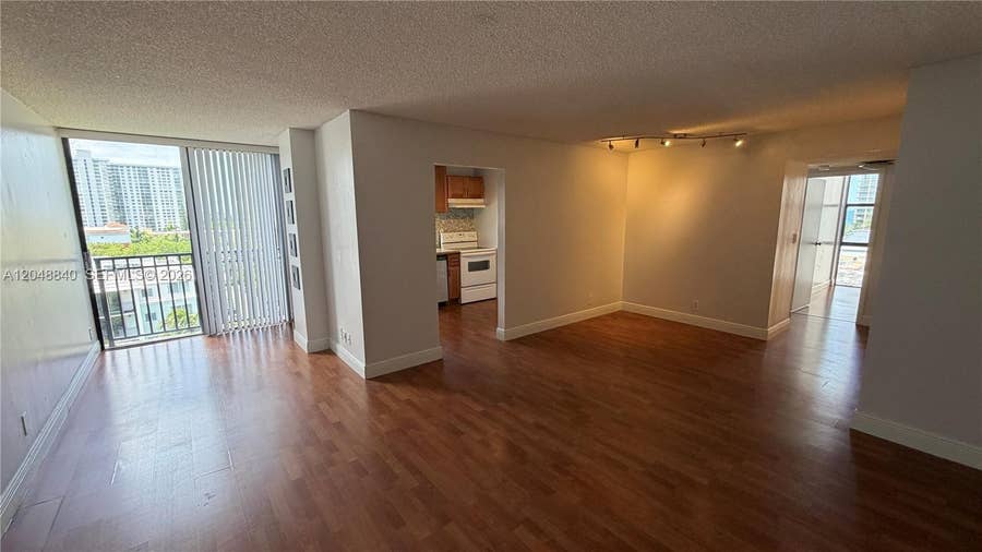 Property photo for 17021 N Bay Road, #914, Sunny Isles Beach, FL