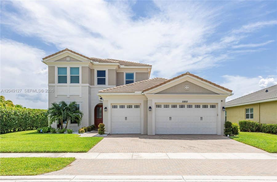 Property photo for 5850 Whippoorwill Circle, Westlake, FL