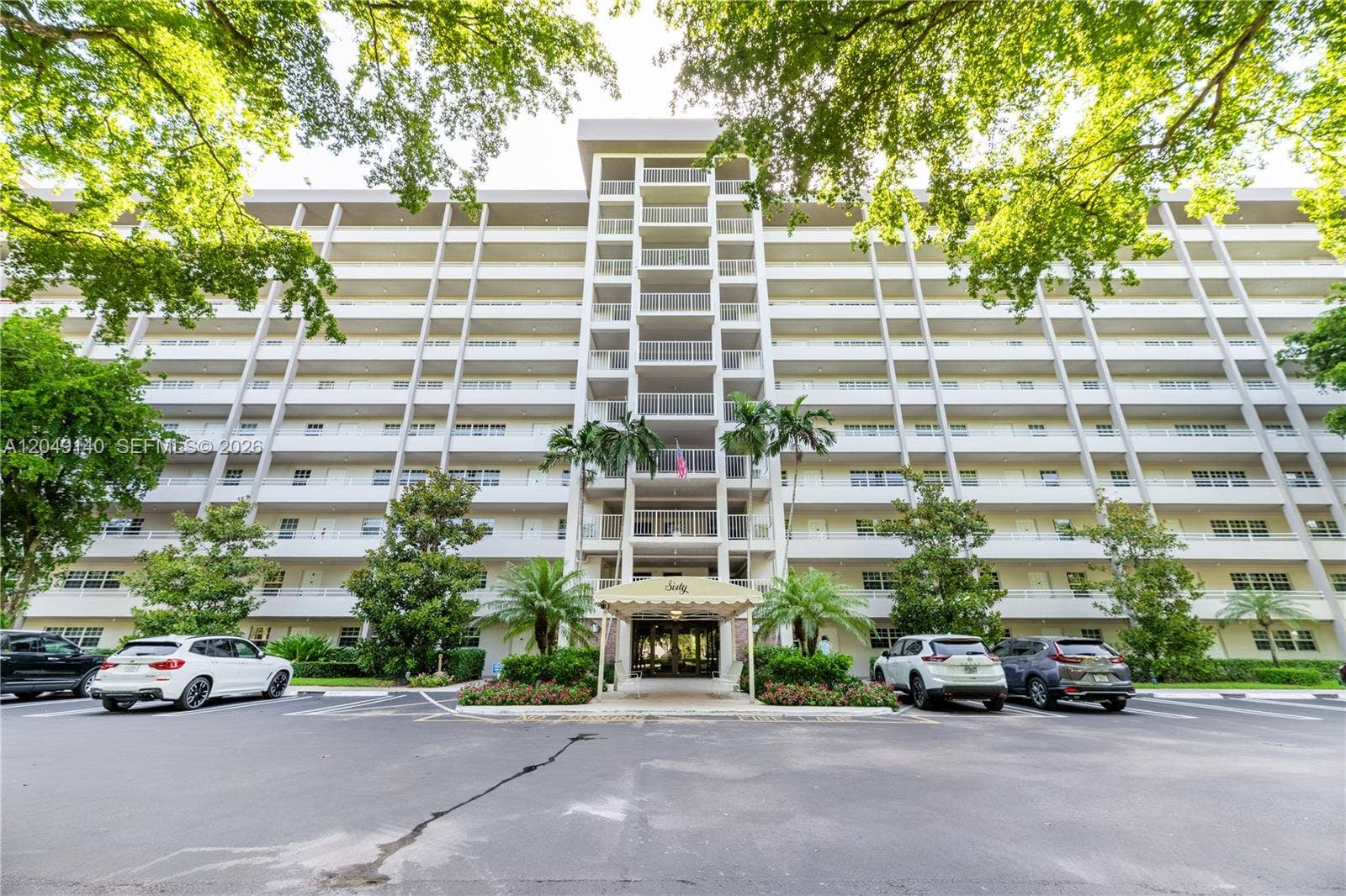 605 Oaks Drive, #607, Pompano Beach, FL 33069 Photo 1