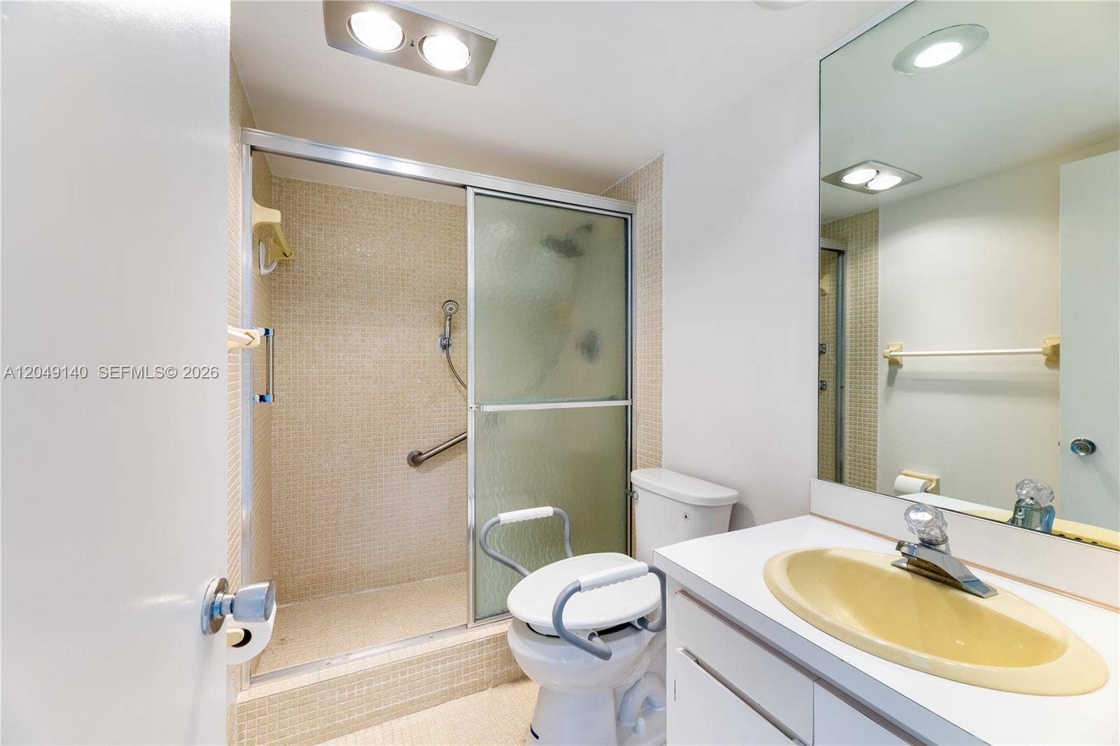 605 Oaks Drive, #607, Pompano Beach, FL 33069 Photo 24
