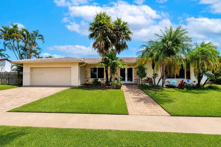 Property photo for 16740 Harbor Court, Weston, FL