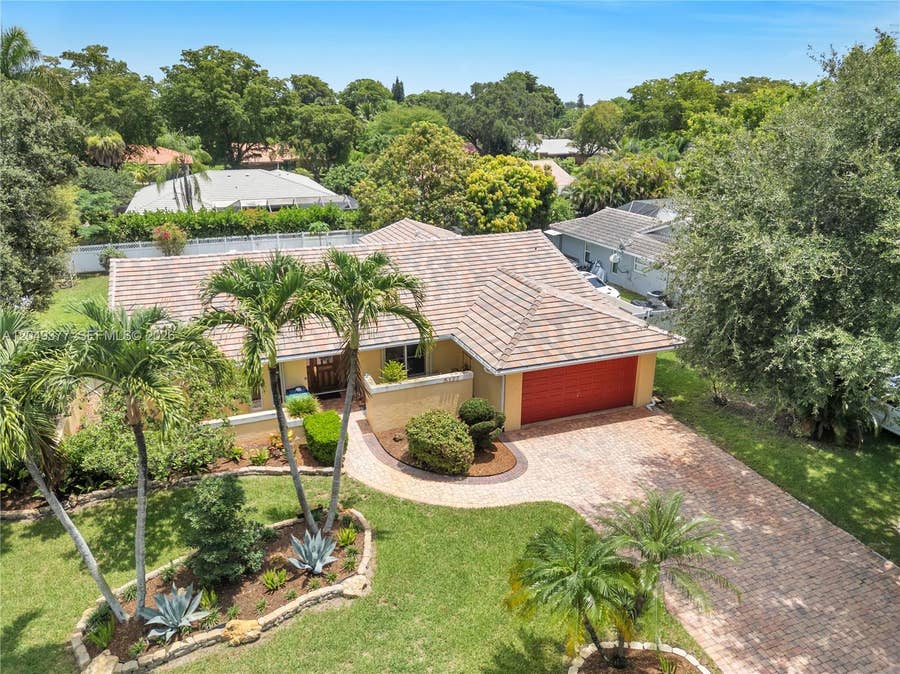 Property photo for 8177 NW 1st Street, Coral Springs, FL
