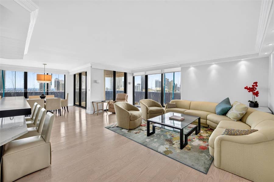 Property photo for 19667 Turnberry Way, #19K, Aventura, FL