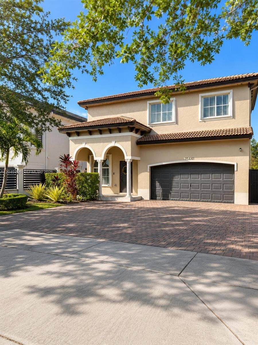 Property photo for 15441 SW 11th Terrace, Miami, FL