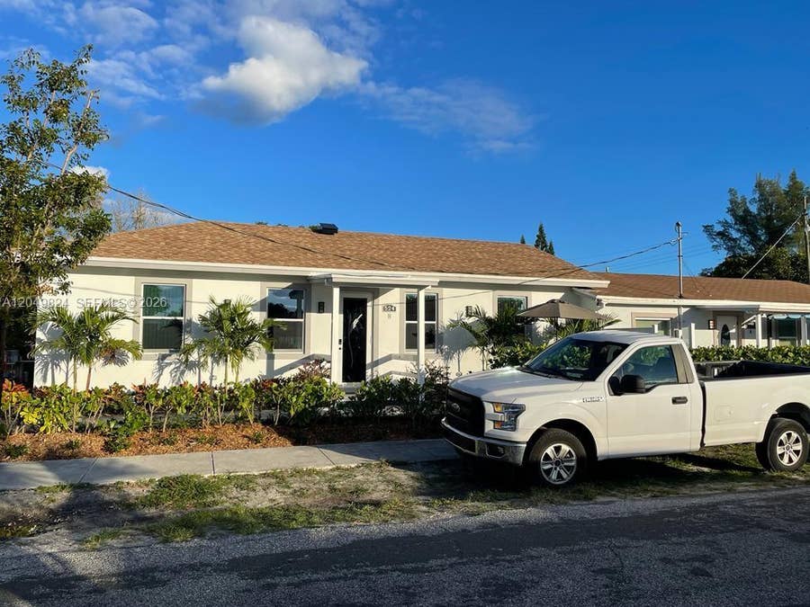 Property photo for 524 NW 10th Street, #0, Hallandale Beach, FL