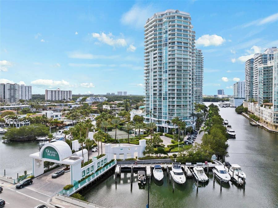 Property photo for 16400 Collins Avenue, #1644, Sunny Isles Beach, FL