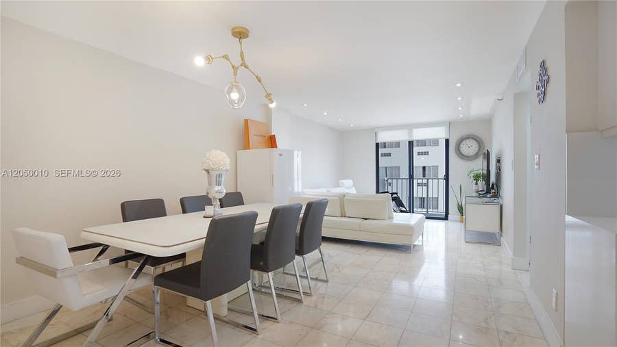 Property photo for 4301 Collins Avenue, #403, Miami Beach, FL