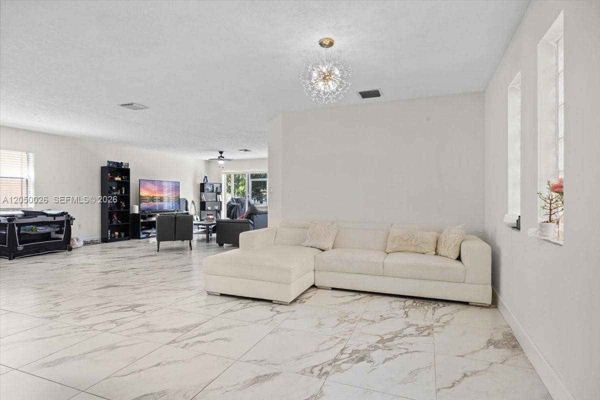 9847 Fairway Cove Lane, Plantation, FL 33324 Photo 45