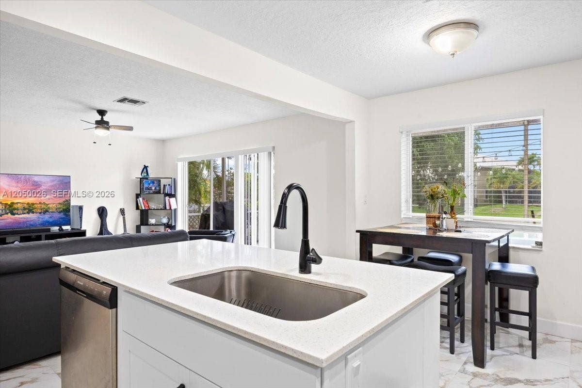 9847 Fairway Cove Lane, Plantation, FL 33324 Photo 54
