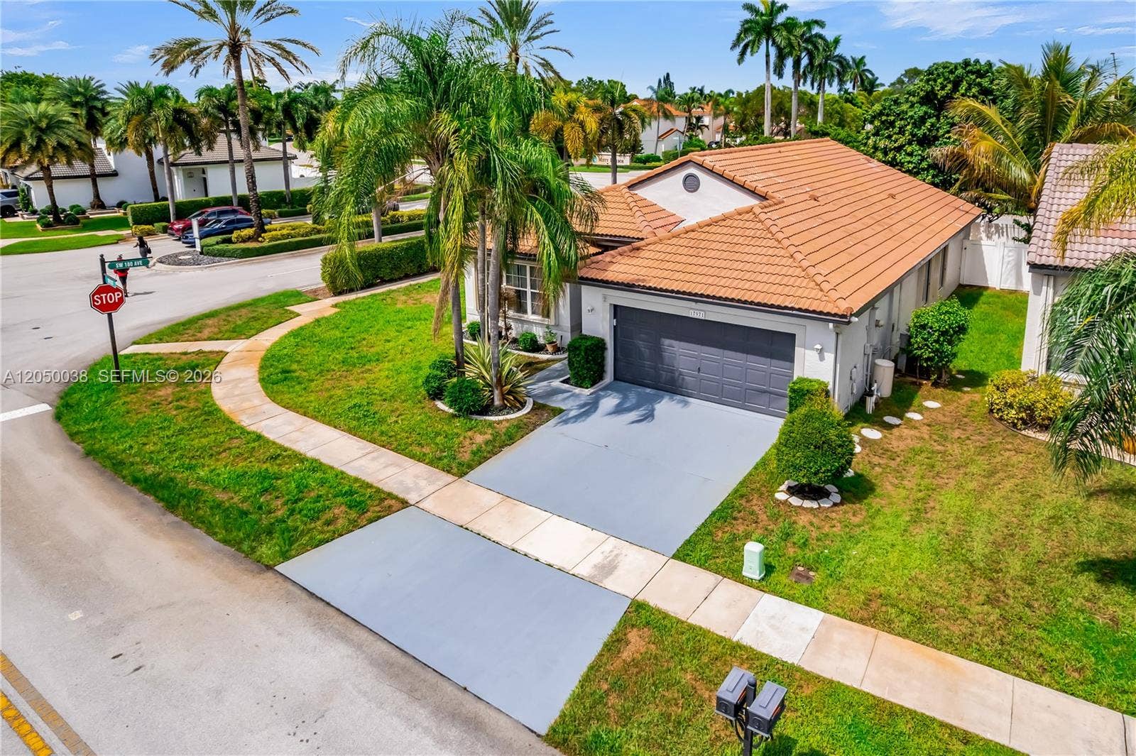 17971 SW 12th Court, Pembroke Pines, FL 33029 Photo 2