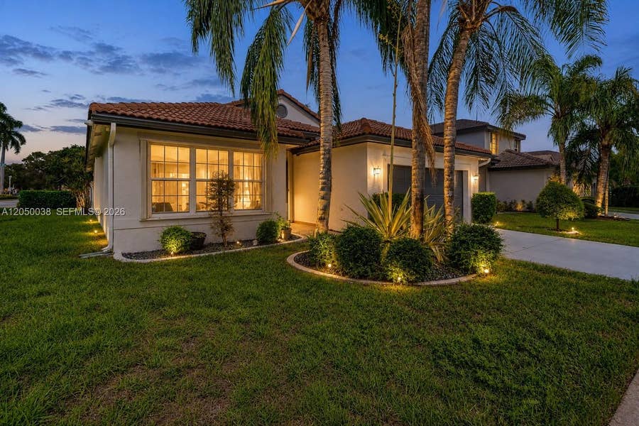 Property photo for 17971 SW 12th Court, Pembroke Pines, FL