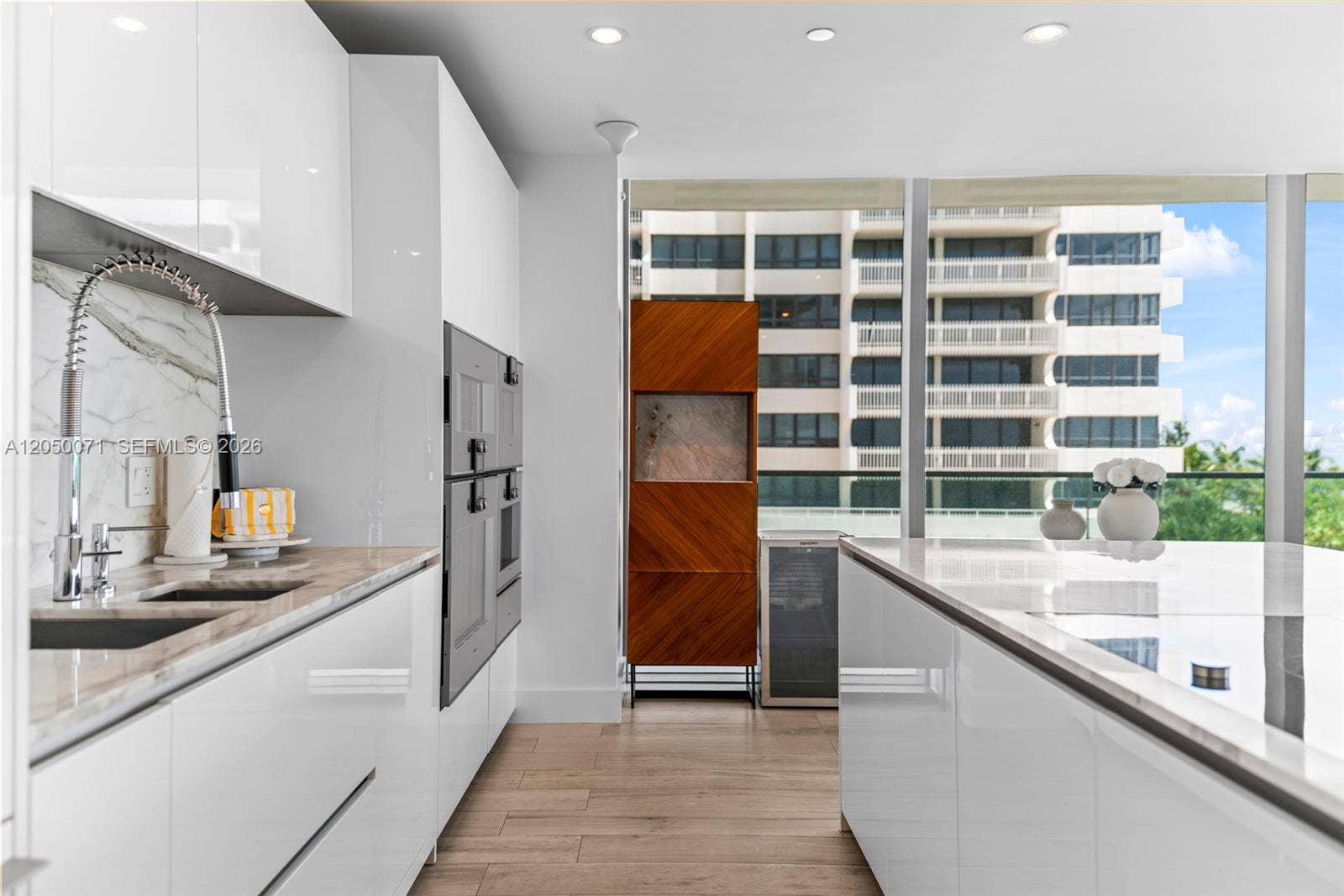 10203 Collins Avenue, #401, Bal Harbour, Bal Harbour, FL 33154 Photo 9
