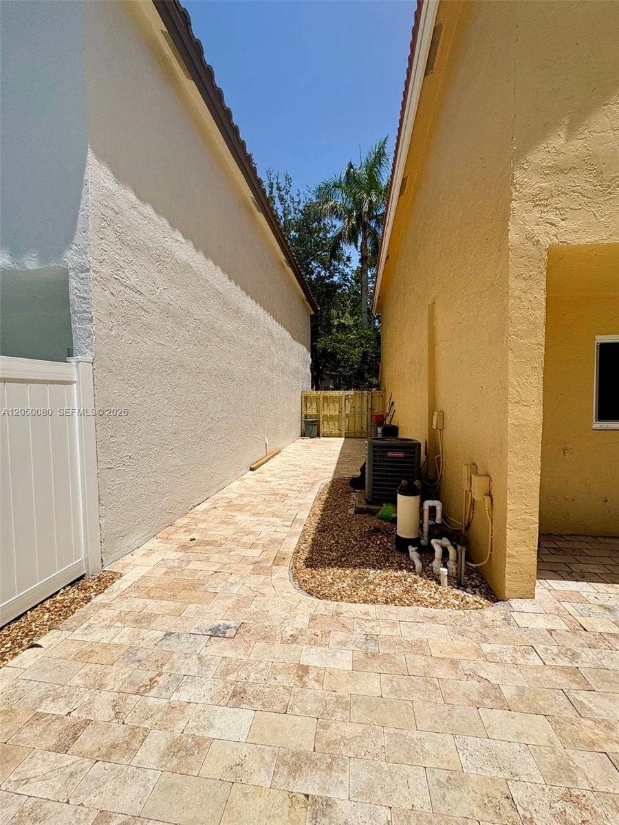 9833 NW 5th Court, Plantation, FL 33324 Photo 39