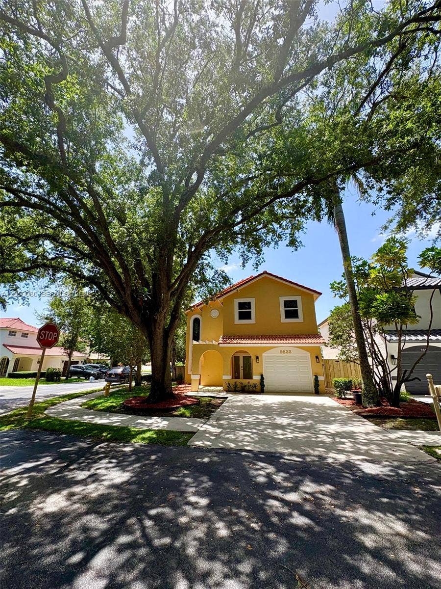 9833 NW 5th Court, Plantation, FL 33324 Photo 1
