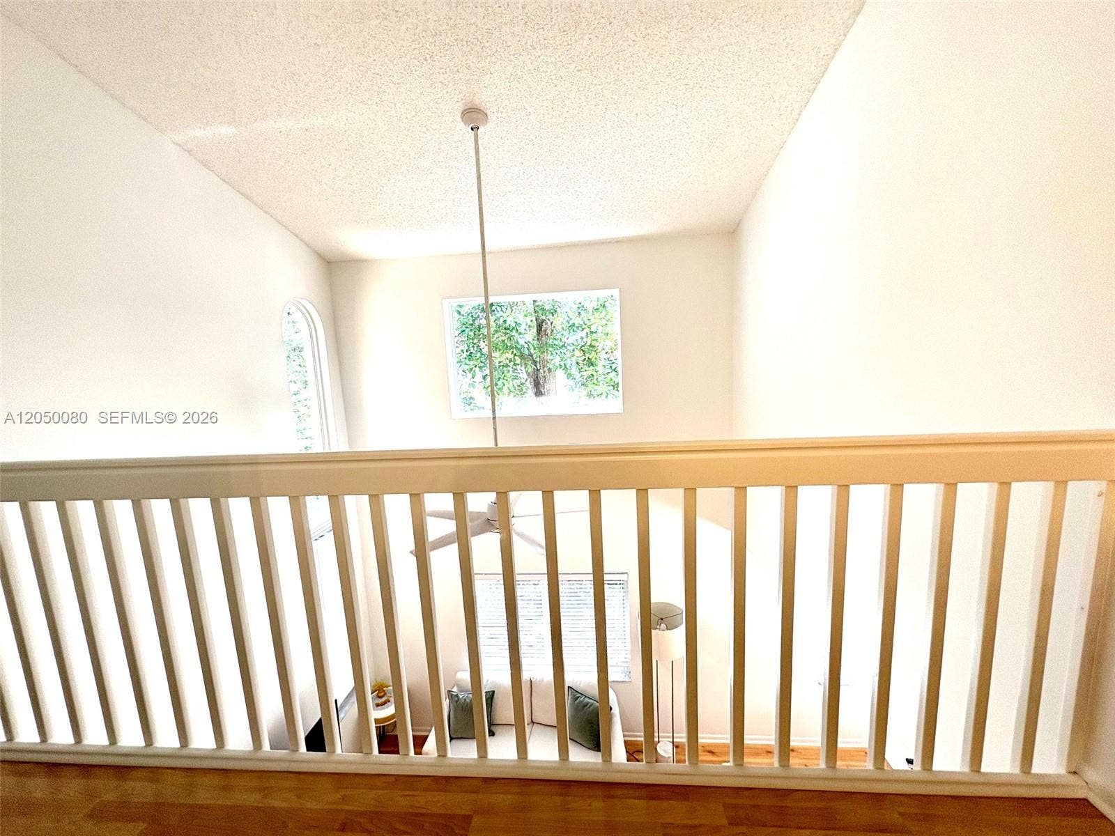 9833 NW 5th Court, Plantation, FL 33324 Upstairs hallway