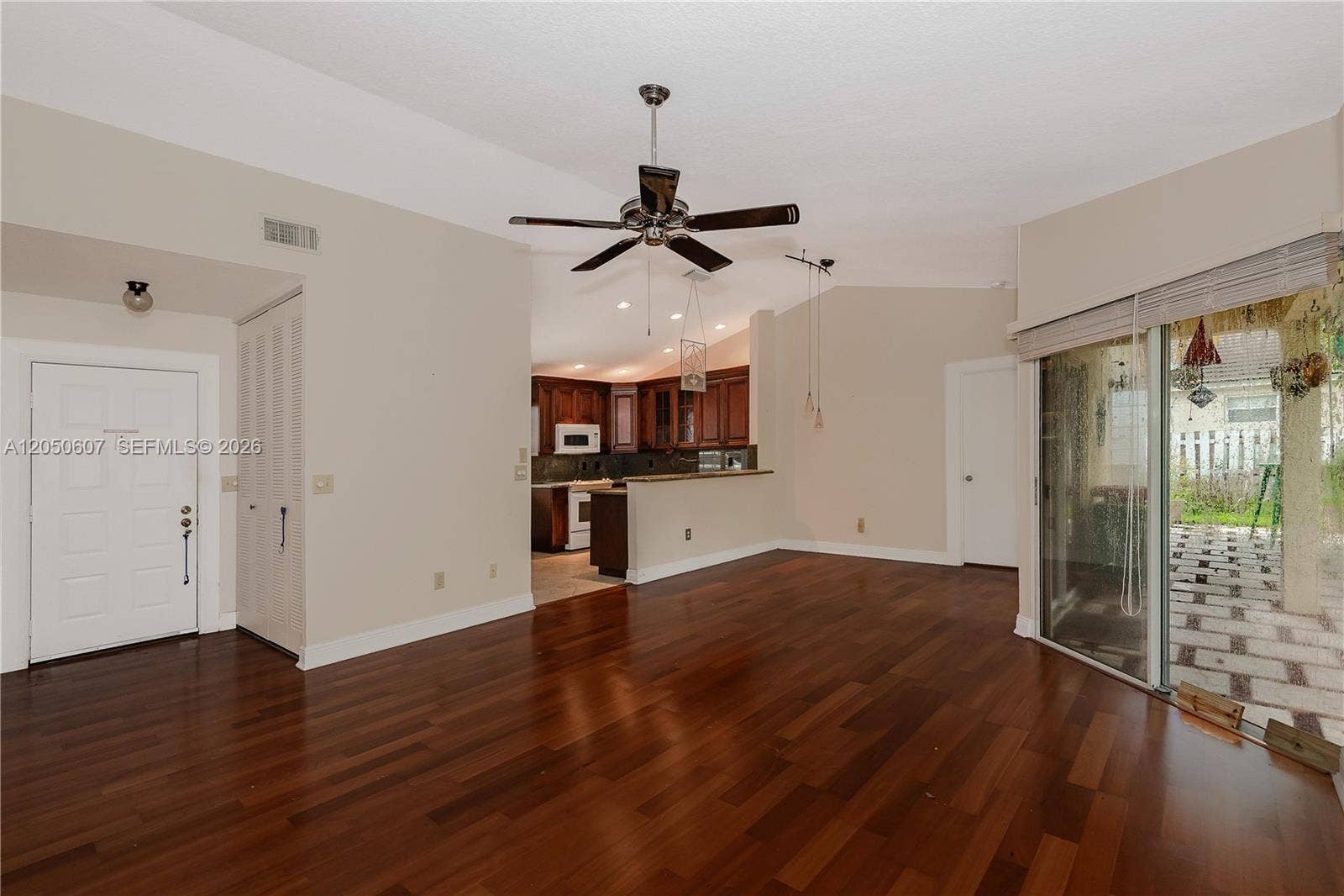 9852 NW 9th Court, Plantation, FL 33324 Photo 7