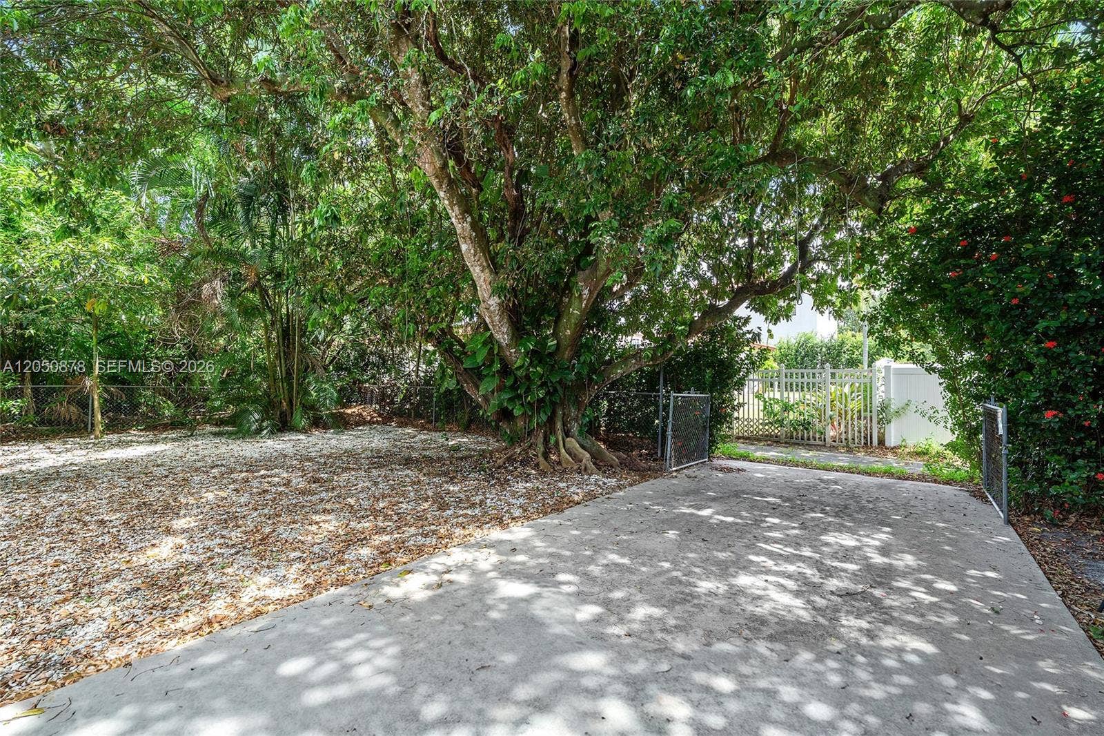 230 NE 2nd Place, Dania Beach, FL 33004 Photo 33