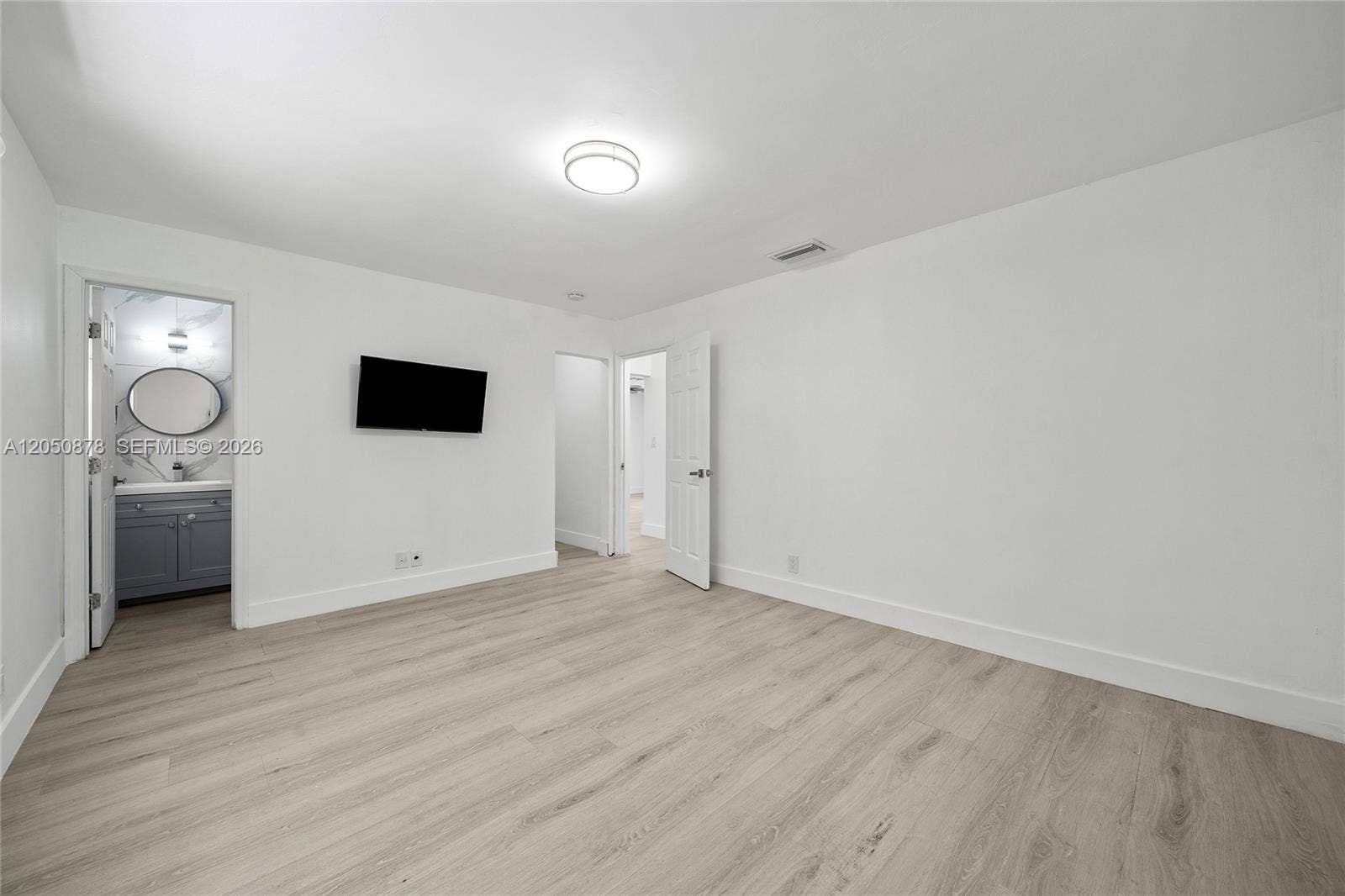 230 NE 2nd Place, Dania Beach, FL 33004 Photo 18