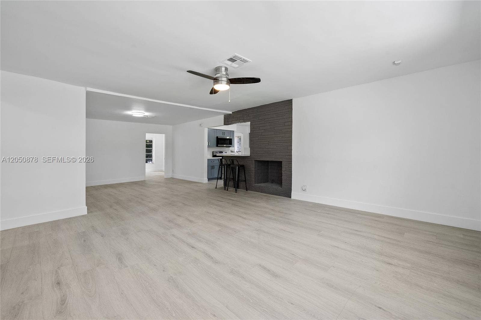 230 NE 2nd Place, Dania Beach, FL 33004 Photo 9
