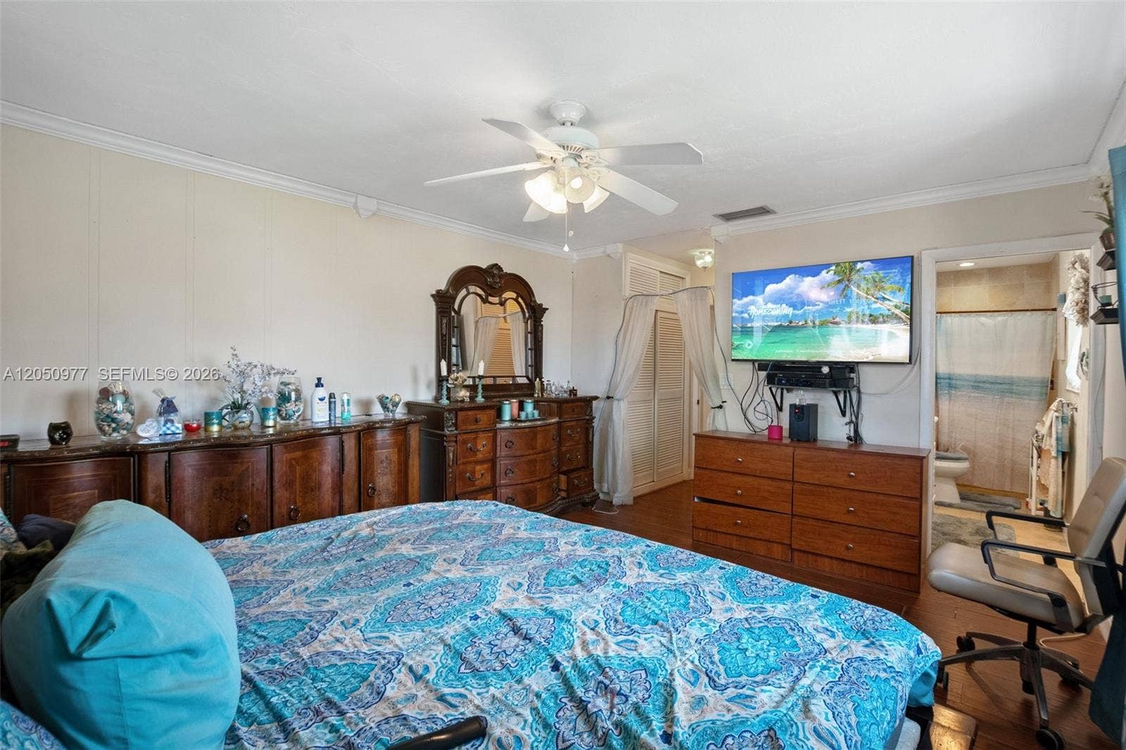 2251 NW 87th Avenue, Pembroke Pines, FL 33024 Large Master bedroom
