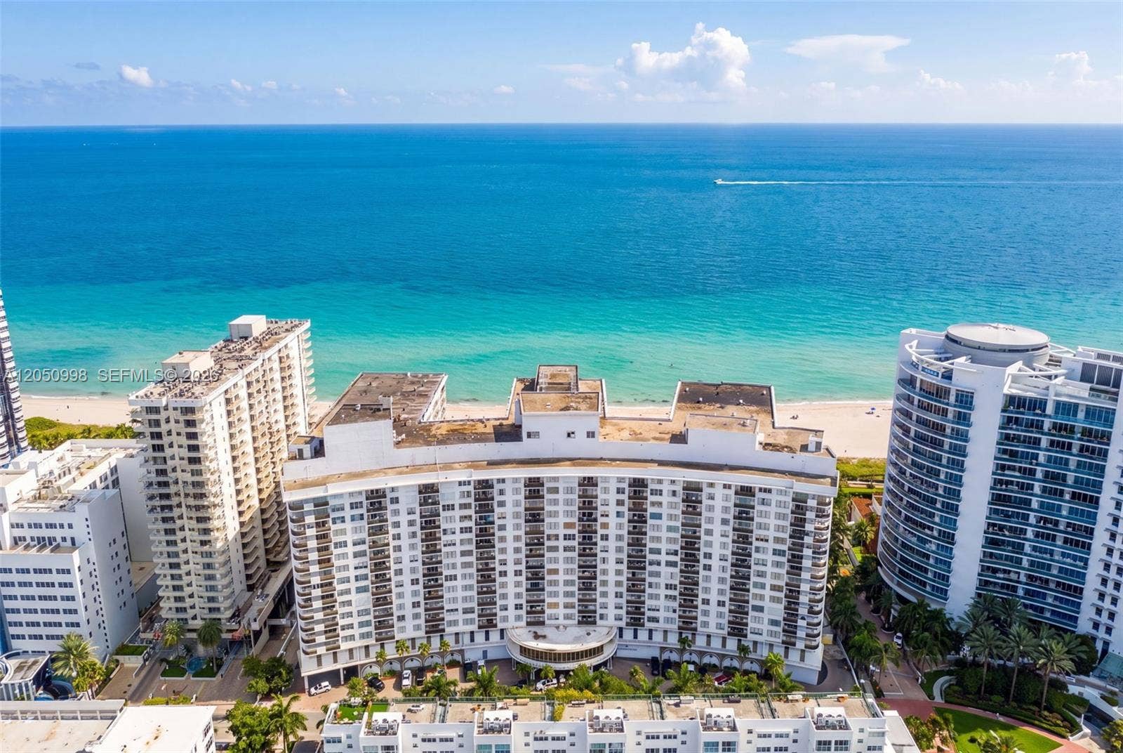 6039 Collins Avenue, #1624, Miami Beach, FL 33140 Photo 3