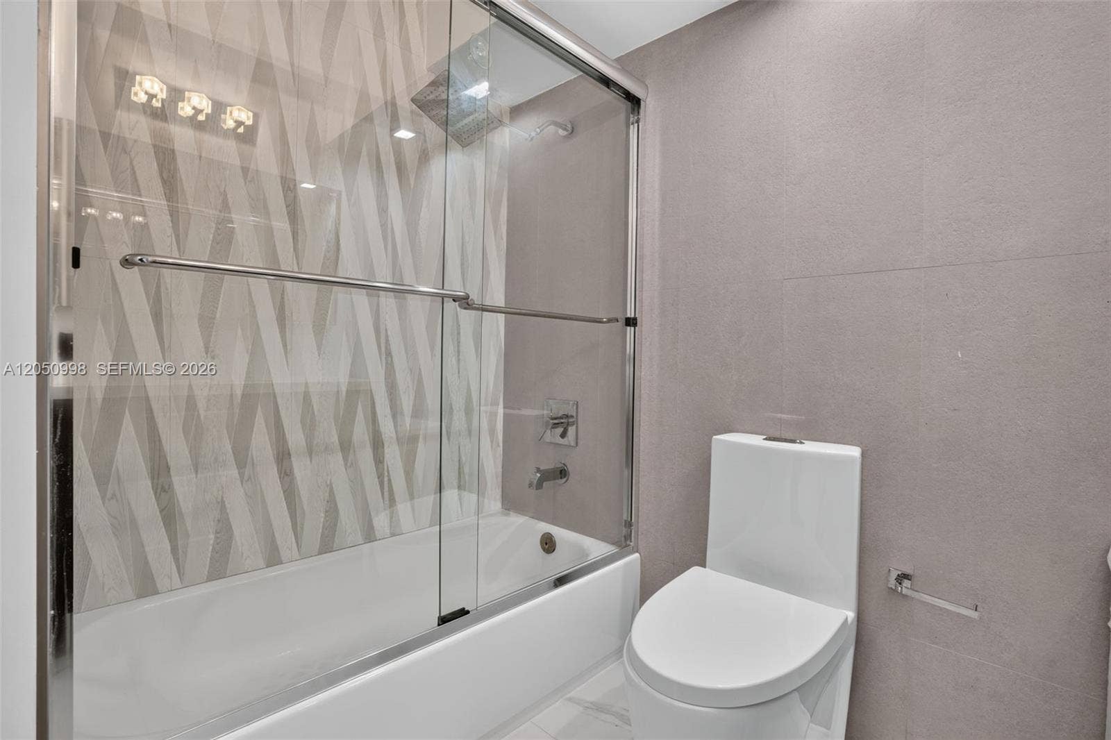 6039 Collins Avenue, #1624, Miami Beach, FL 33140 Photo 21
