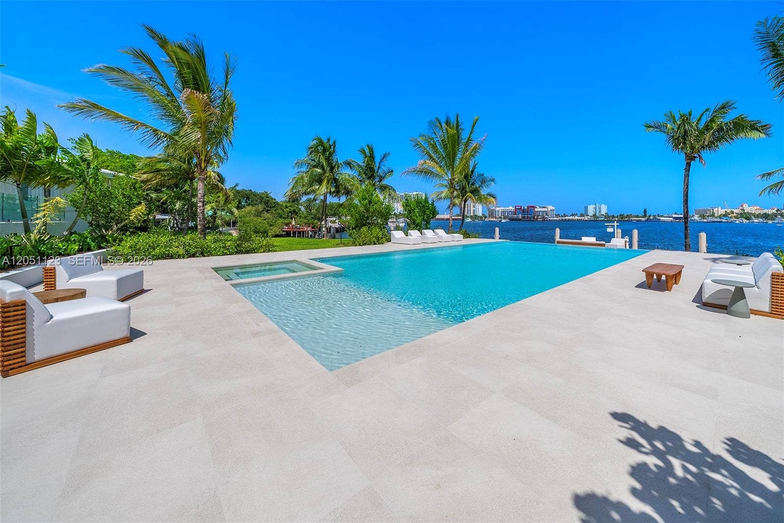 900 N Northlake Drive, Hollywood, FL 33019 Photo 25