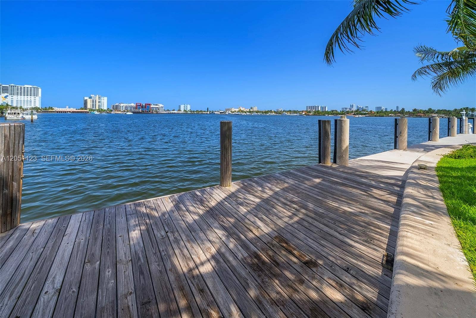 900 N Northlake Drive, Hollywood, FL 33019 Photo 26